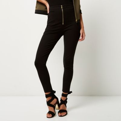 Black structured tube trousers